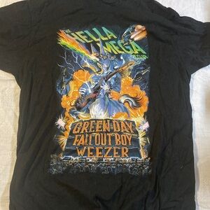 Black 2021 Hella Mega Tour Graphic T-Shirt. Size Large.
